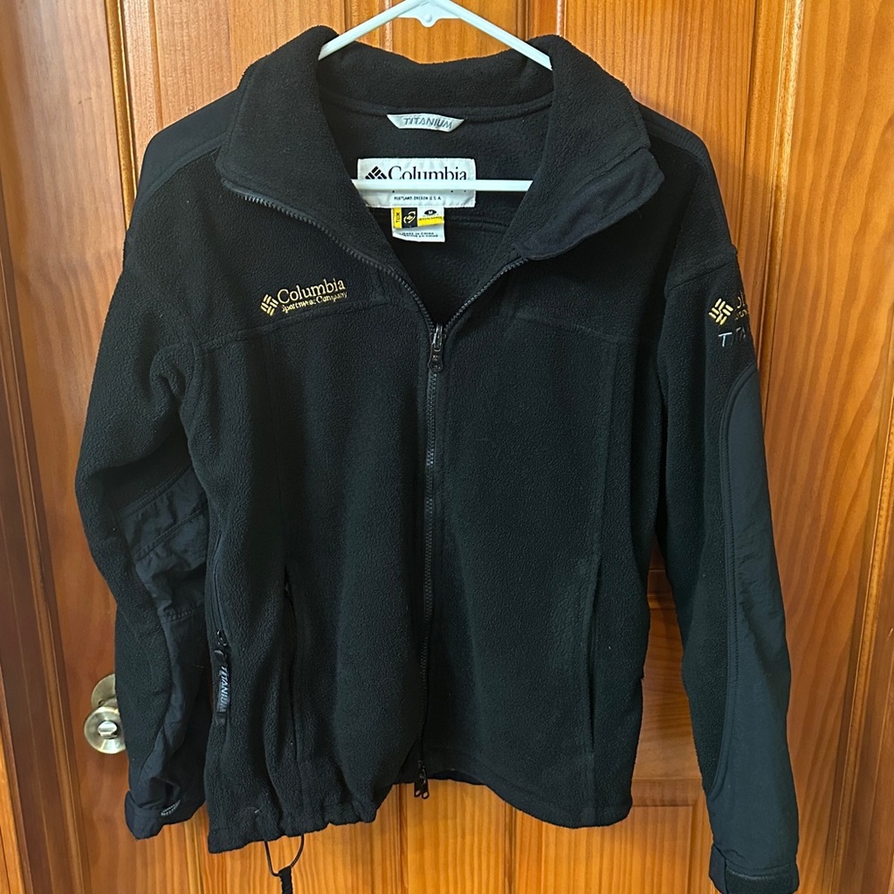 Columbia Titanium Black Full-Zip Fleece Jacket size medium